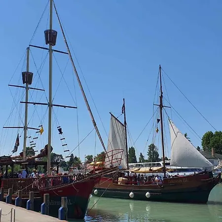 In Siofok/balaton 36443 Siofok